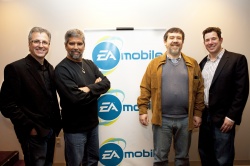 Alexei Pajitnov, en 2ème position en partant de la droite